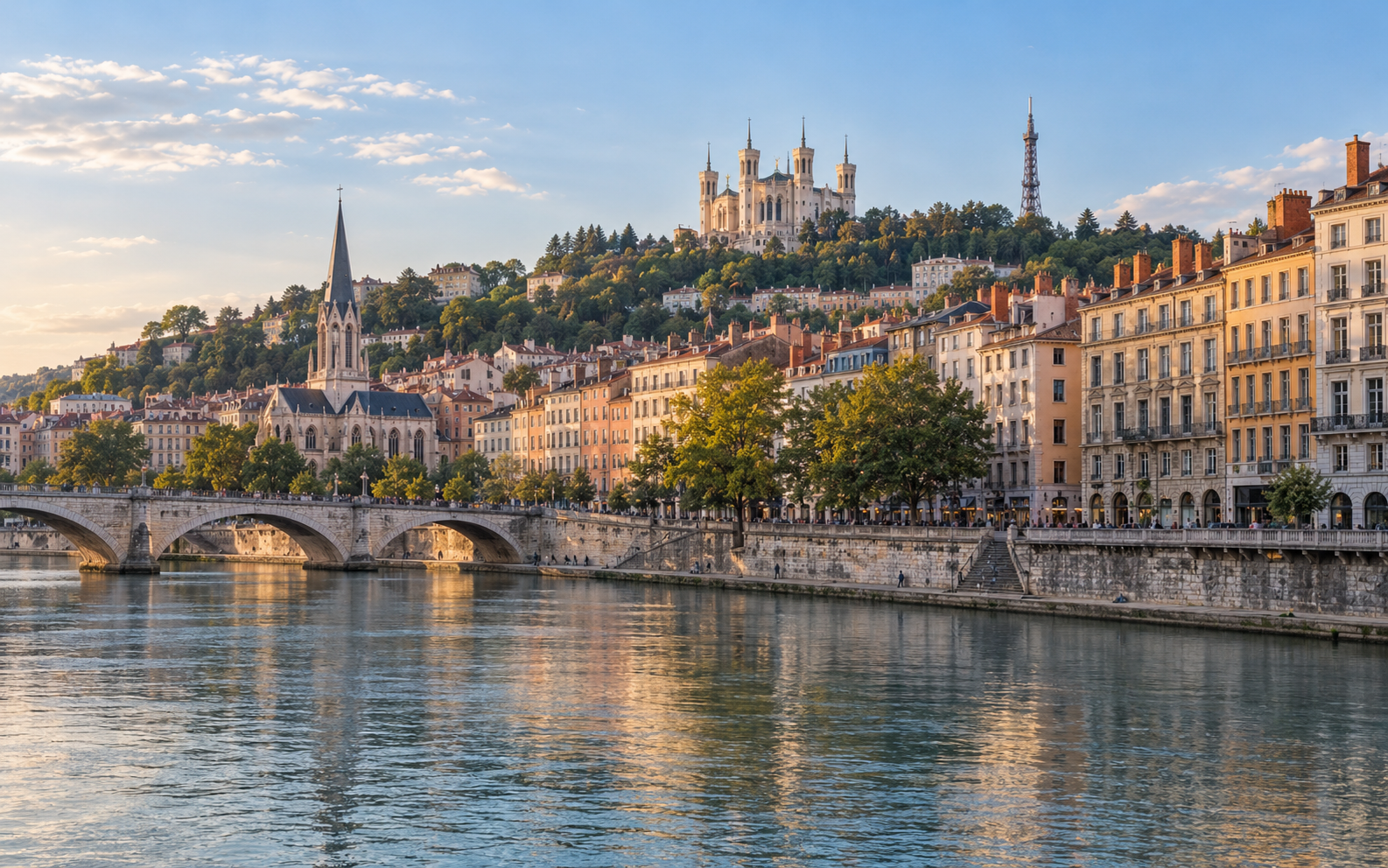 Lyon, la Saône et Fourvière — illustration générée par IA
